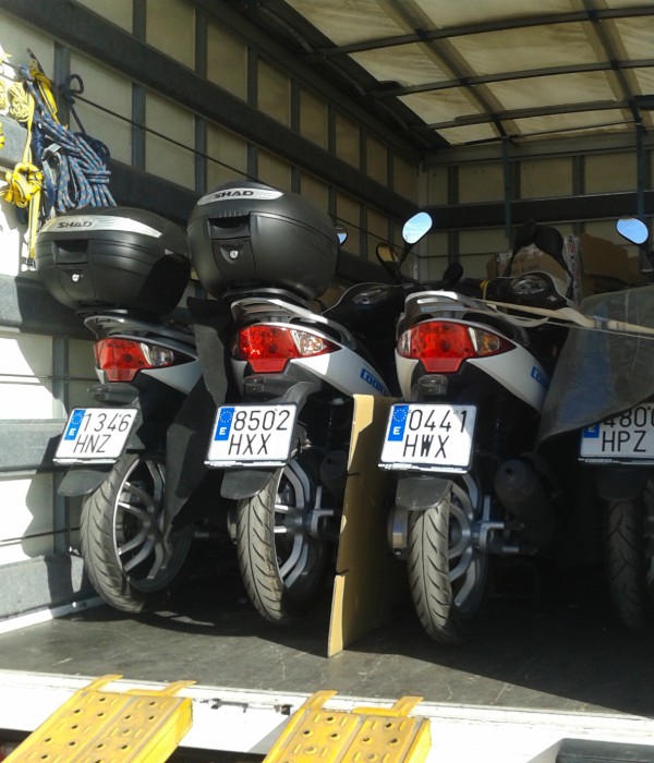 Empresa de traslado de motos entre Valencia y Madrid